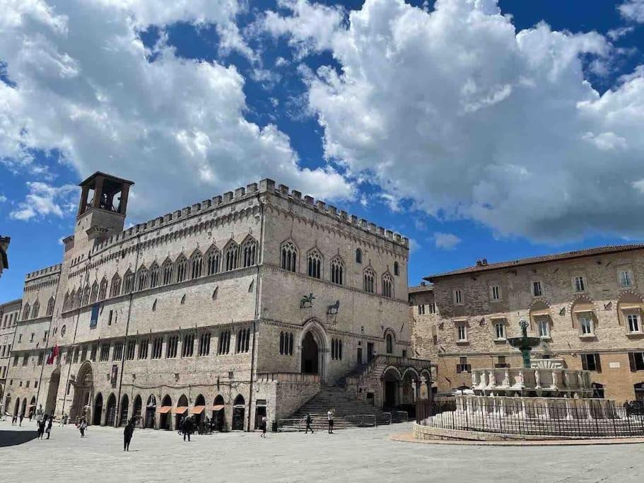 Perugia Home Apartment La Finestra Di Fronte 外观 照片